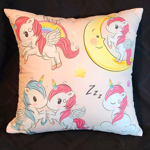 Pillow: unicorn magic Pegasus kawaii - Picture 2 of 4